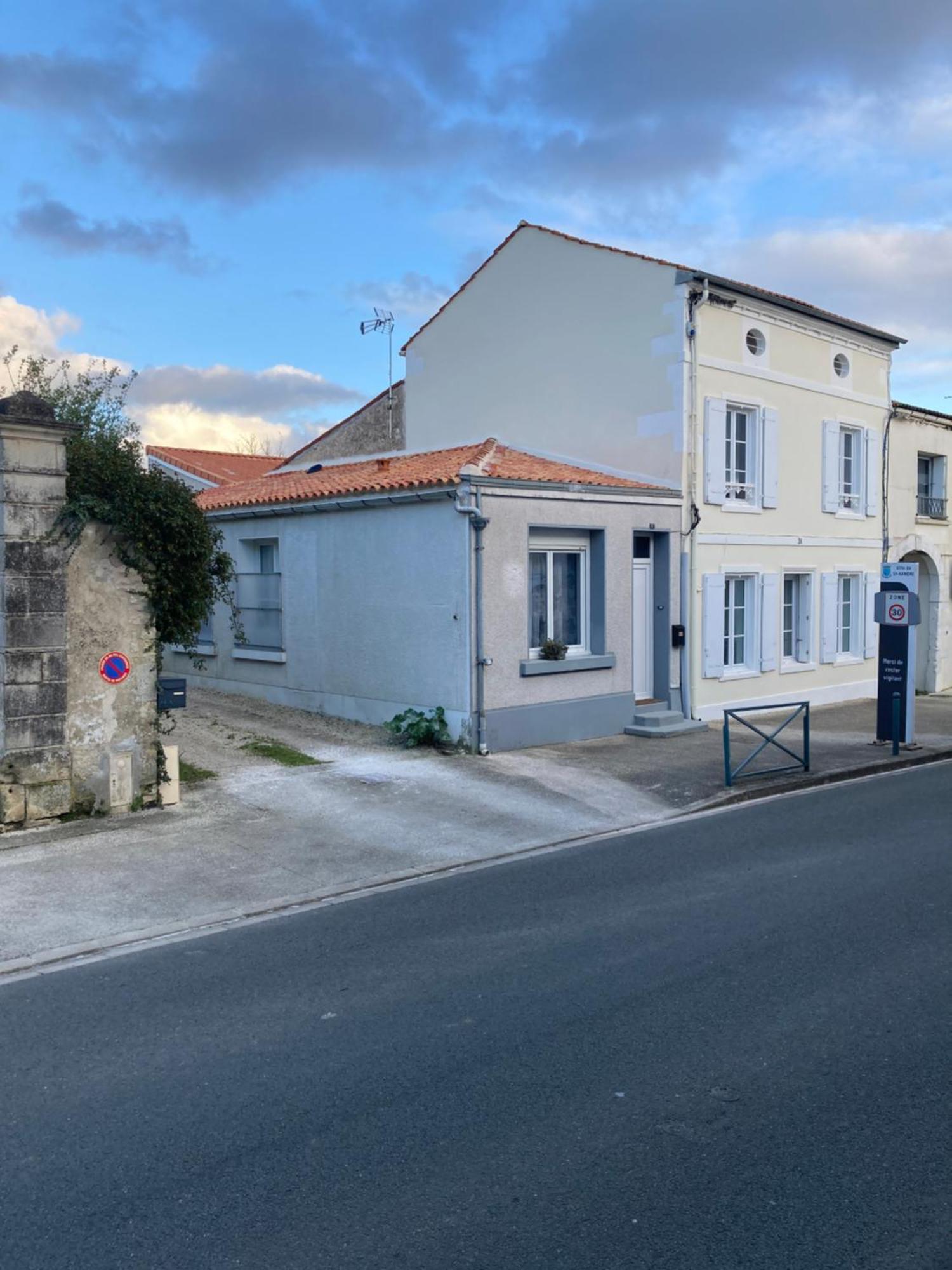 Location La Rochelle Villa Saint-Xandre Exterior photo